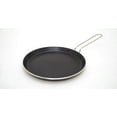 thumbnail image 2 of Starfrit Poêle Crêpière Antiadhésive de 32cm (12,5"), Idéale pour crêpes, dosas, chapatis, Facile à nettoyer avec eau savonneuse, Noire, 2 of 5