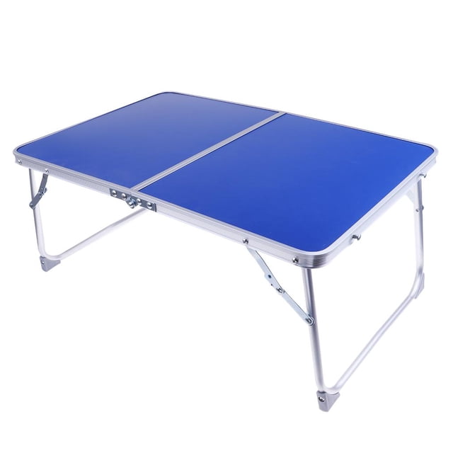 Table Pliante Portable en Aluminium Robuste pour Pique-Nique BBQ et Jardin, Bleu, avec Plateau Supérieur Lisse et Imperméable et Cadre en Alliage d'Aluminium durable. Sa Conception Pliable Mesure 62x42x27,5 cm Lorsqu'elle Est Dépliée et 43x34x5 cm Lorsqu'elle Est Pliée, Ce Qui la Rend Compacte et Facile à Transporter. Convient au camping, aux Pique-Niques, aux Fêtes au Jardin Ou comme Table pour Portable Ou Plateau de Déjeuner.