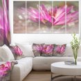 thumbnail image 1 of Lotus Rose sur Fond Abstrait - Impression d'Art Floral sur Toile, 1 of 3