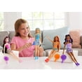 thumbnail image 4 of Barbie Color Reveal Série Groovy Poupée et accessoires, 6 surprises, 4 of 5