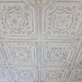 thumbnail image 2 of Tuile de Plafond en Faux Étain PVC 2'x2' à Encastrer, à Coller, en Or Rustique, Échantillon, 2 of 10