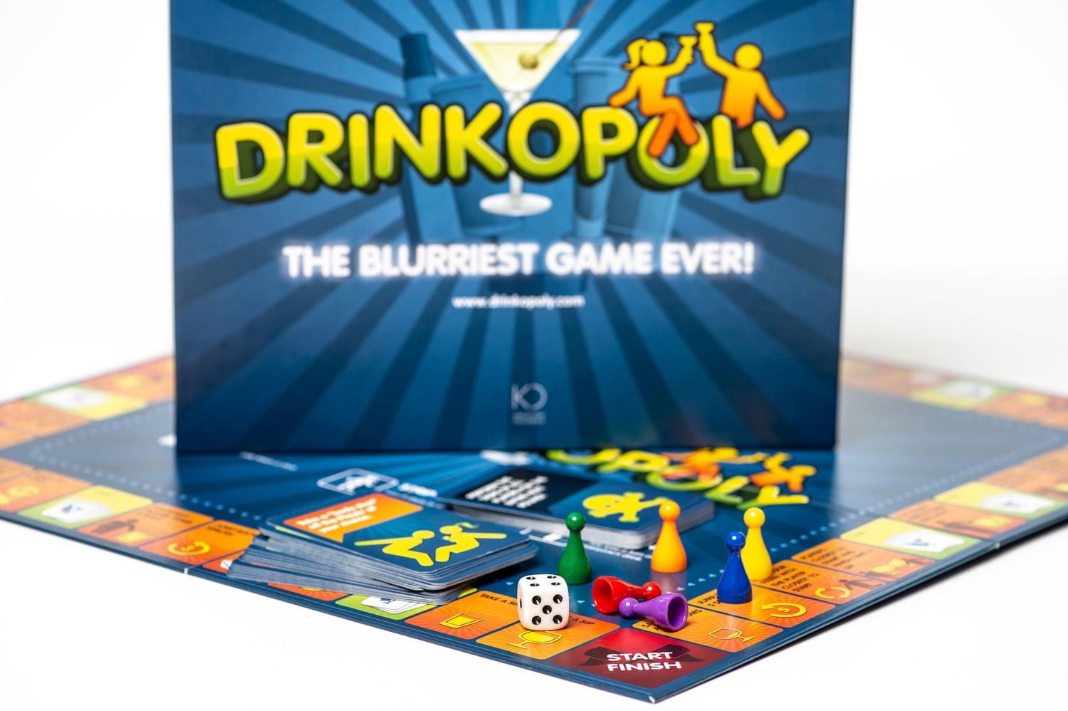 Drinkopoly pour adultes de 21 ans et plus, jeux à boire pour adultes, comprend 1 plateau de jeu, des jetons en plastique, des cartes et des dés