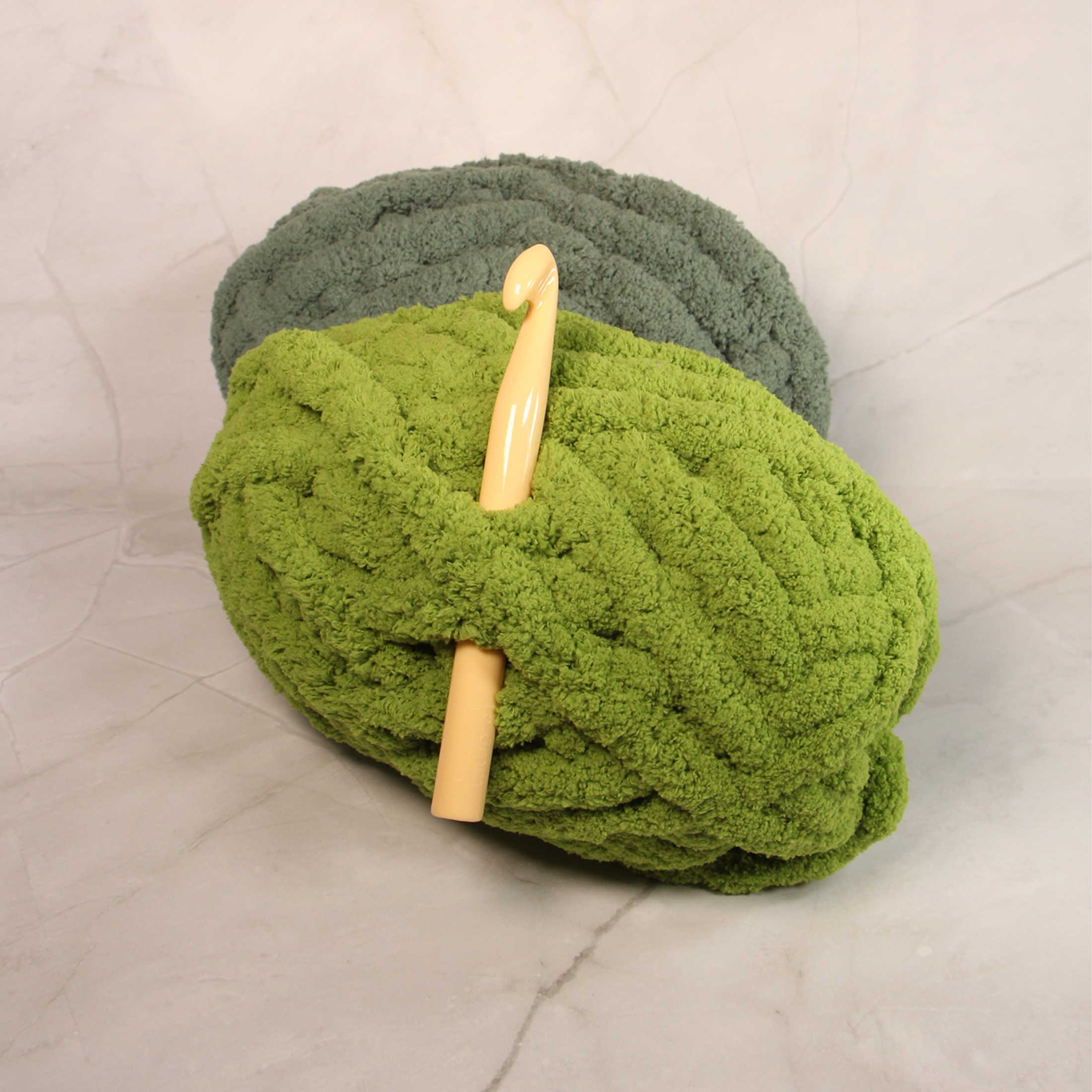 LOVE KNITTING Crochet en plastique ABS, 15 cm (6 po), 15 mm (US P/Q)