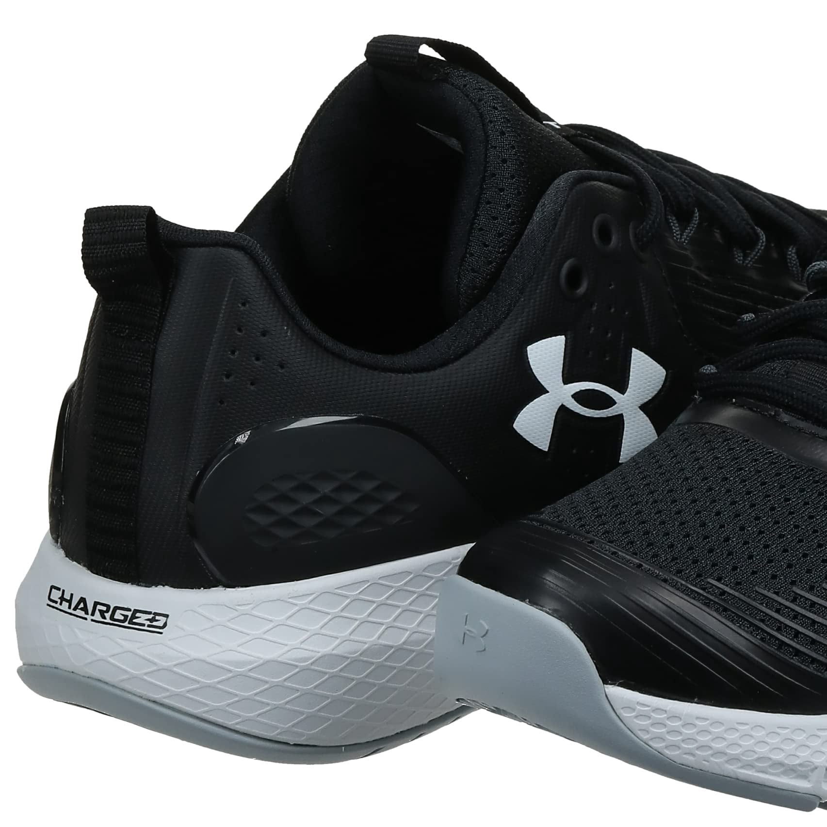 Under Armour Charged Commit TR 3