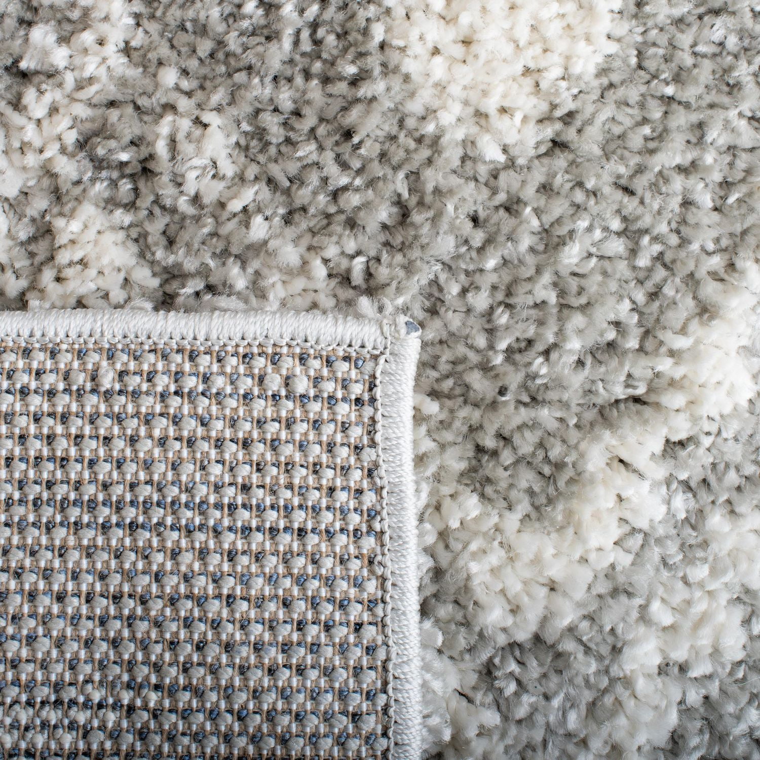 SAFAVIEH Vana Santana Tapis Géométrique Shag