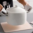 thumbnail image 1 of Tapis de Table Résistant à la Chaleur en Silicone Vague Pot Set de Cuisine Support Réutilisable Suspendu Coussin Bol Tasse Salle à Manger Bureau Pad Bleu, 1 of 9