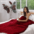 thumbnail image 2 of Comtest Couverture Jetée en Tricot Épais en Chenille, Rouge Vin, 60"x80 Pouces (Format Double), 2 of 6