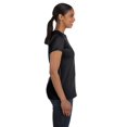 thumbnail image 2 of Hanes 5680 T-Shirt Col Rond Femme Coupe Décontractée Jersey Comfortsoft Taille Grand, Noir, 2 of 3