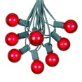 thumbnail image 1 of 100 Guirlande Lumineuse de Patio Extérieure G40 Pieds avec 125 Ampoules Globe Rouges – Guirlande Lumineuse Intérieure Extérieure – Guirlande Suspendue pour Marché Bistro Café – Douille C7/E12 - Fil Vert, 1 of 5
