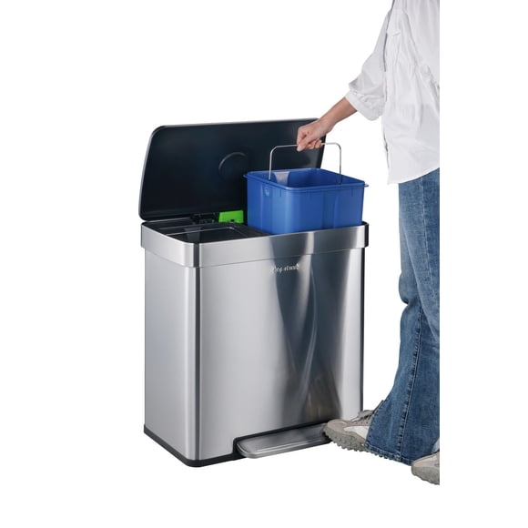 Poubelle double Step N’ Sort 60 L (2 poubelles de cuisine de 30 L), ouverture mains libres à pédale, couvercle à fermeture douce, acier inoxydable anti-traces de doigts
