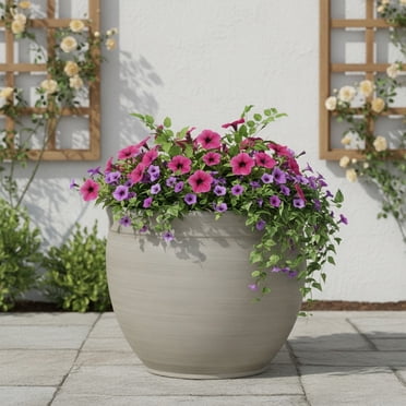 Jardinière en Résine Mainstays 15,5 pouces, Gris Bouleau