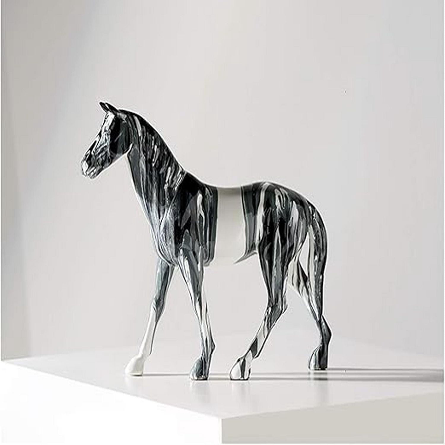 Abstract Horse art sculpture Resin Home Decor Statue Canadian Furniture