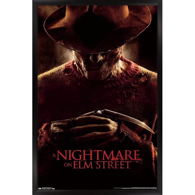 Un Cauchemar sur Elm Street - Affiche Murale 2010, 22,375 Pouces x 34 Pouces Montrant une Vue Centrée et Orientée vers l'Avant de Freddy Krueger Portant une fedora Brune et un Chandail Rayé Rouge et Vert Usé, Tenant Son Gant à Lame Métallique avec une Griffe Courbée, sur un Fond à Texture Foncée avec le Titre de Film en Rouge au Bas, Convient à la Déco de Chambre à Thème Horreur Ou à la Décoration de Fête.