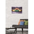thumbnail image 3 of Amis - Central Perk, 3 of 4
