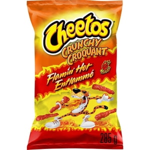 Cheetos Crunchy Flamin' Hot Cheese flavoured Snacks