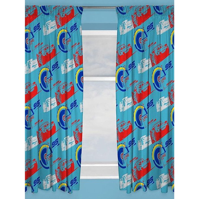 Cars 3 Lightning McQueen Pencil Pleat Curtains (Pack Of 2)