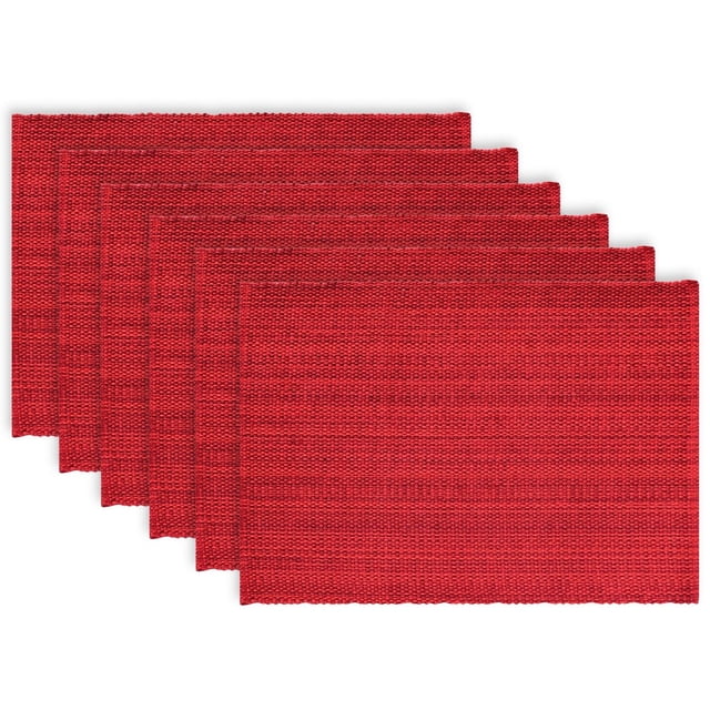 Fabstyles Ensemble de 6 Napperons Classiques Décontractés en Coton, Rouge, Tissu en Coton Tissé Épais Mesurant 13 par 19 Pouces Chacun, Disposés Superposés selon une Vue Orientée vers l'Avant, Conçus pour une Utilisation durable comme Linge de table Intérieur et Extérieur, Souvent Assortis avec des Serviettes et des Chemins de table Assortis.