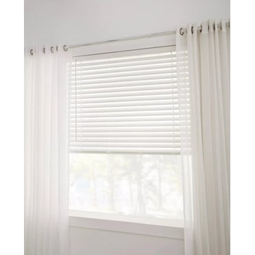 Bouclair White Cordless PVC Blinds 48x45 in (122x114 cm)