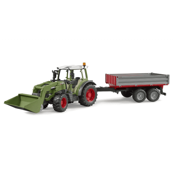 Fendt 211 Tractor w/ Load and Tipping Trailer