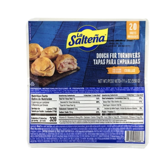 Coquilles de Tapas par La Salteña, Pâte d'Empanadas Surgelée pour Chaussons, Exposée avec des Pâtisseries Cuites Brun Doré sur une surface en Bois Foncée, Convient à la Cuisson au Four Ou à la Friture, Contenant 20 Unités par Paquet avec des Informations Nutritionnelles Visibles et des instructions de Préparation, Également Idéal pour Préparer des Collations Fourrées Personnalisables.