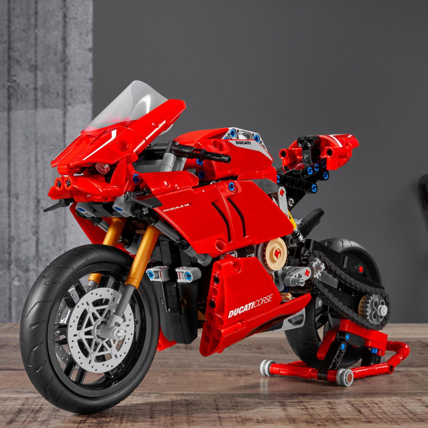LEGO Technic Ducati Panigale V4 R 42107, Ensemble de construction (646 pièces)
