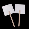 thumbnail image 4 of Accessoires de Photomaton de Mariage Mr et Mrs sur Bâtons (Blanc), 4 of 7