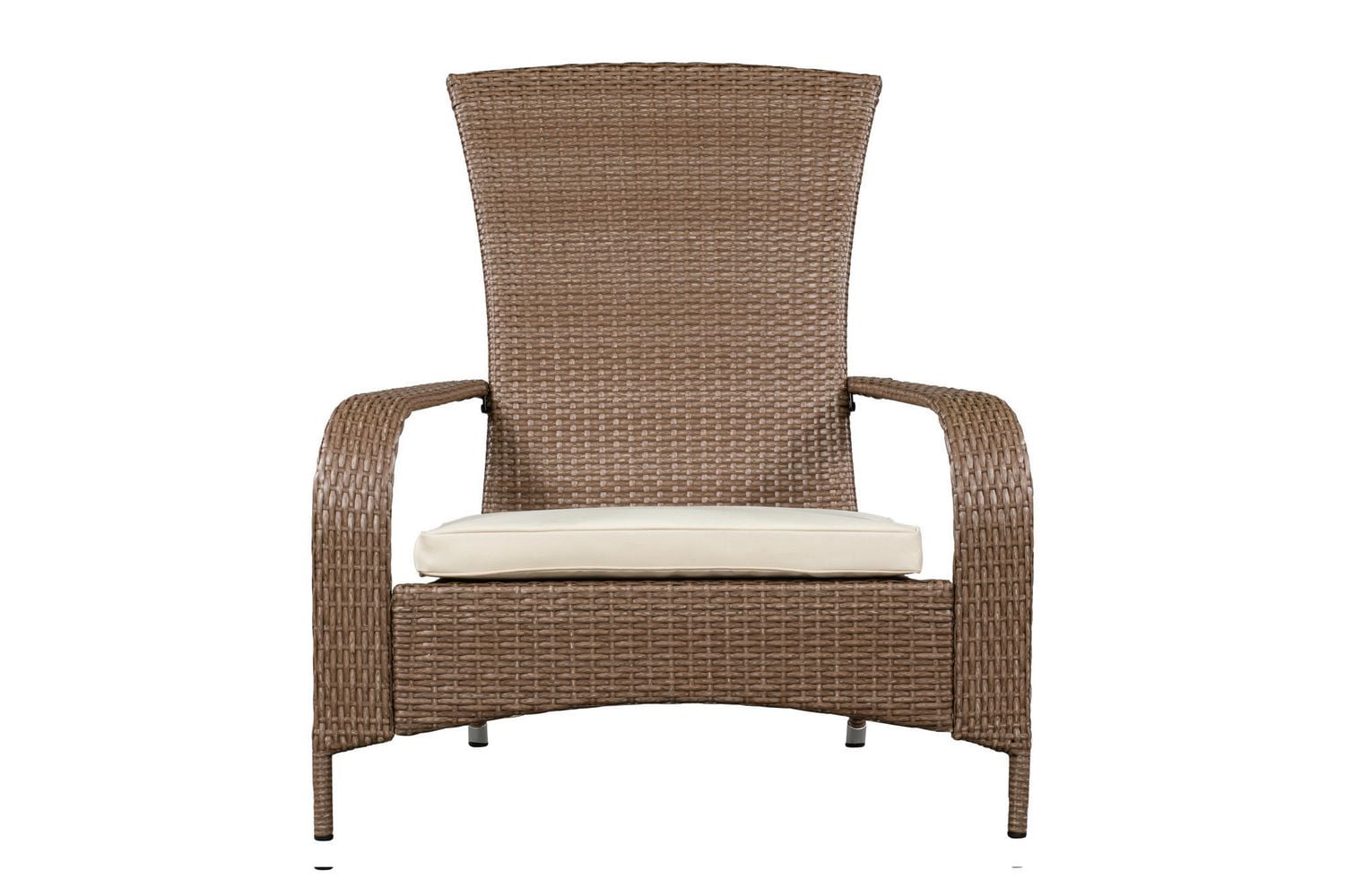 Confortable fauteuil haut Muskoka de Patioflare en osier - osier brun caramel et coussins beiges