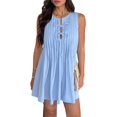 thumbnail image 1 of Robe Mini à Nouer devant pour Femmes Été Sans Manches Plissée Décontractée Ample Style Babydoll Robes Bleu Clair G, 1 of 10
