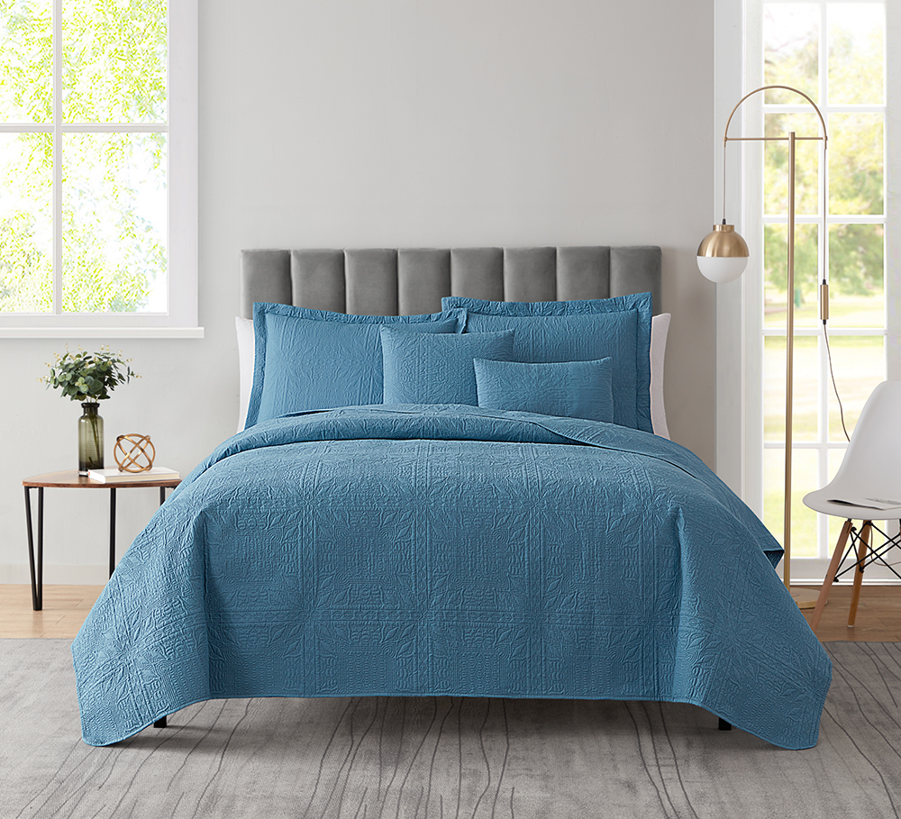 Clara Clark Home Quilt Set Bedspread - Ultra Soft Microfiber Embossed Grid Weave Pinsonic Lightweight - Quilted Comforter 5 Piece Bedding Set - 2 Pillow Shams, 2 Euro Shams - Twin, Blue Heaven