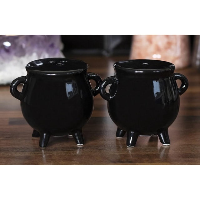 Halloween Witching Hour Wicca Witch Magic Black Cauldrons Salt N Pepper Shakers
