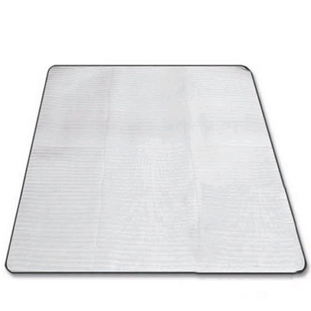 Multifunctional ground mat sleeping camping tent double-sided aluminum mattress measuring approximately 200x200cm. Designed with an aluminum foil outer layer for heat retention and insulation, it is foldable, lightweight, and compact. Ideal as a sleeping pad for camping, hiking, picnics, and other outdoor activities. Includes a storage bag for convenient transport.