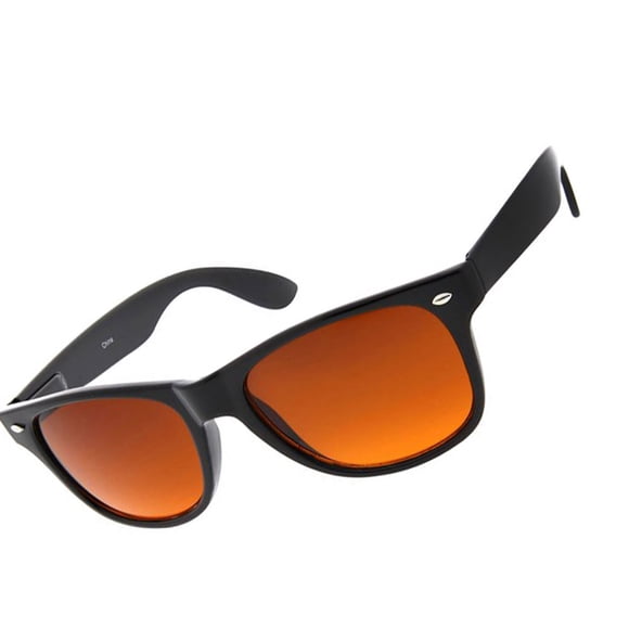 grinderPUNCH Lunettes de Soleil pour Adultes Anti-Lumière Bleue pour la Conduite pour Hommes et Femmes Monture Noire