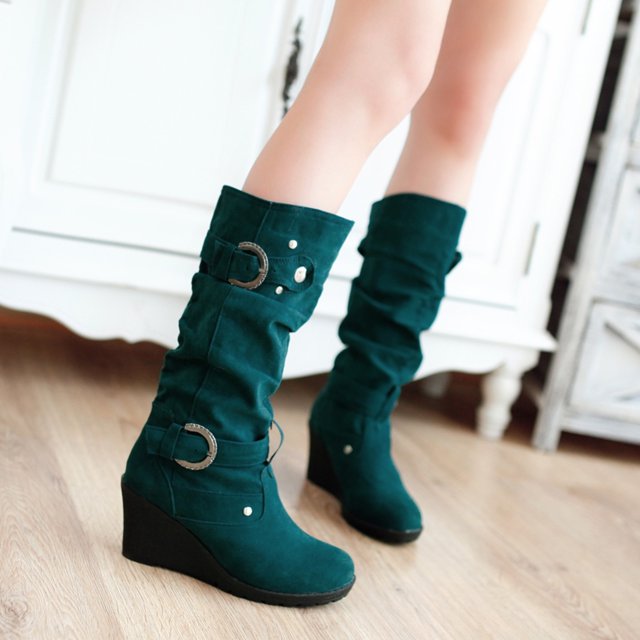 2021 Chaussures Plates d'Hiver pour Femmes Bout Rond Compensées Épaisses Bottes à Tige Longue pour Dames