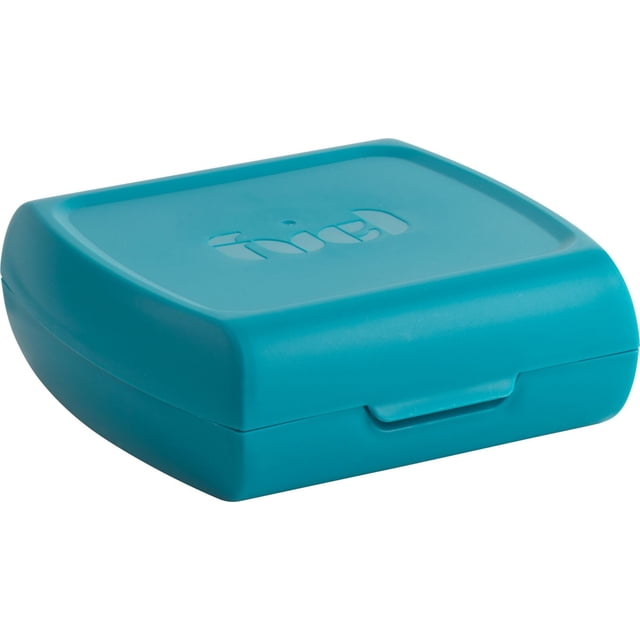 Trudeau Maison Fuel Sandwich Box in teal blue with sturdy one-piece plastic construction and snap closure, shown in a close-up angled view with embossed logo on the lid, designed to keep sandwiches fresh and intact in lunch boxes and dishwasher safe for easy cleaning.