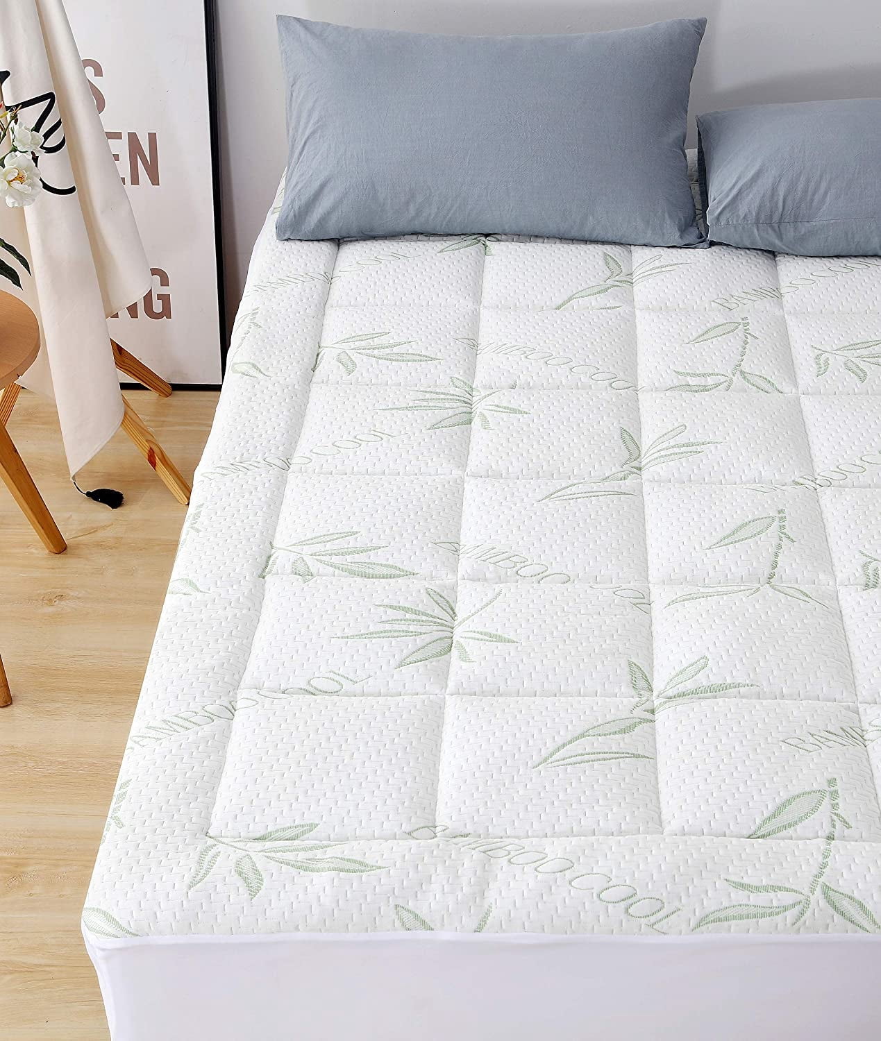 Mocassi Bamboo Mattress Pad, Overfilled Extra Plush Topper, Breathable Cool-Flow Technology, Fits Mattresses up to 16" Deep, Rayon Derived from Bamboo Mattress Pad, California King, Green