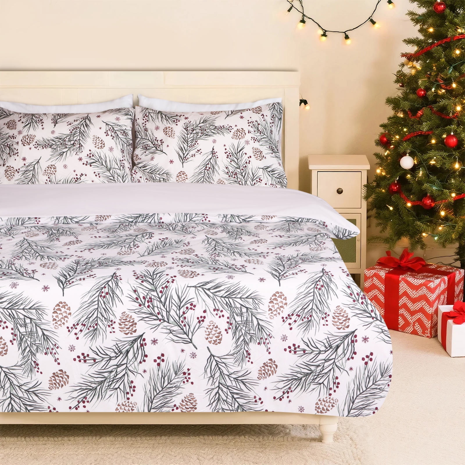 Gogreen Queen Christmas Duvet Cover, Soft & Breathable Microfiber 3 Pieces Bedding Sets, Pattern Comfy Duvet Cover, with Zipper Closure (Christmas Nuts)