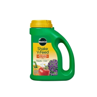 Miracle-Gro Shake N Feed engrais pour plantes tout usage 12-4-8 2.04 Kg