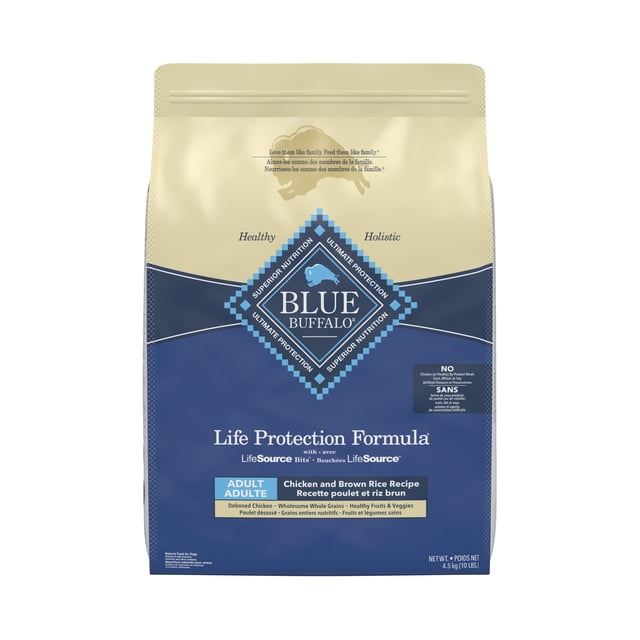 Blue Buffalo Life Protection Formula Adult Dry Dog Food bag, chicken and brown rice recipe with antioxidant-rich LifeSource Bits for immune health, no chicken by-product meals or artificial preservatives, 4.5 kg (10 lbs), designed for natural, holistic adult dog nutrition.