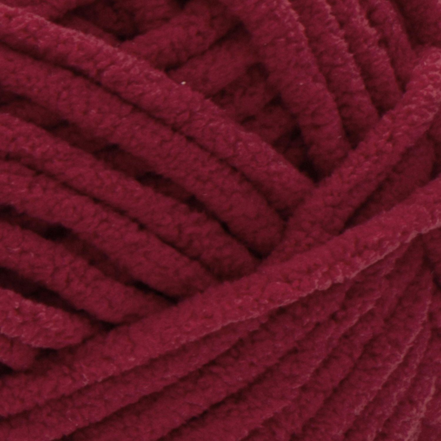 Bernat® Blanket™ #6 Super Bulky Polyester Yarn, Crimson 10.5oz/300g, 220 Yards