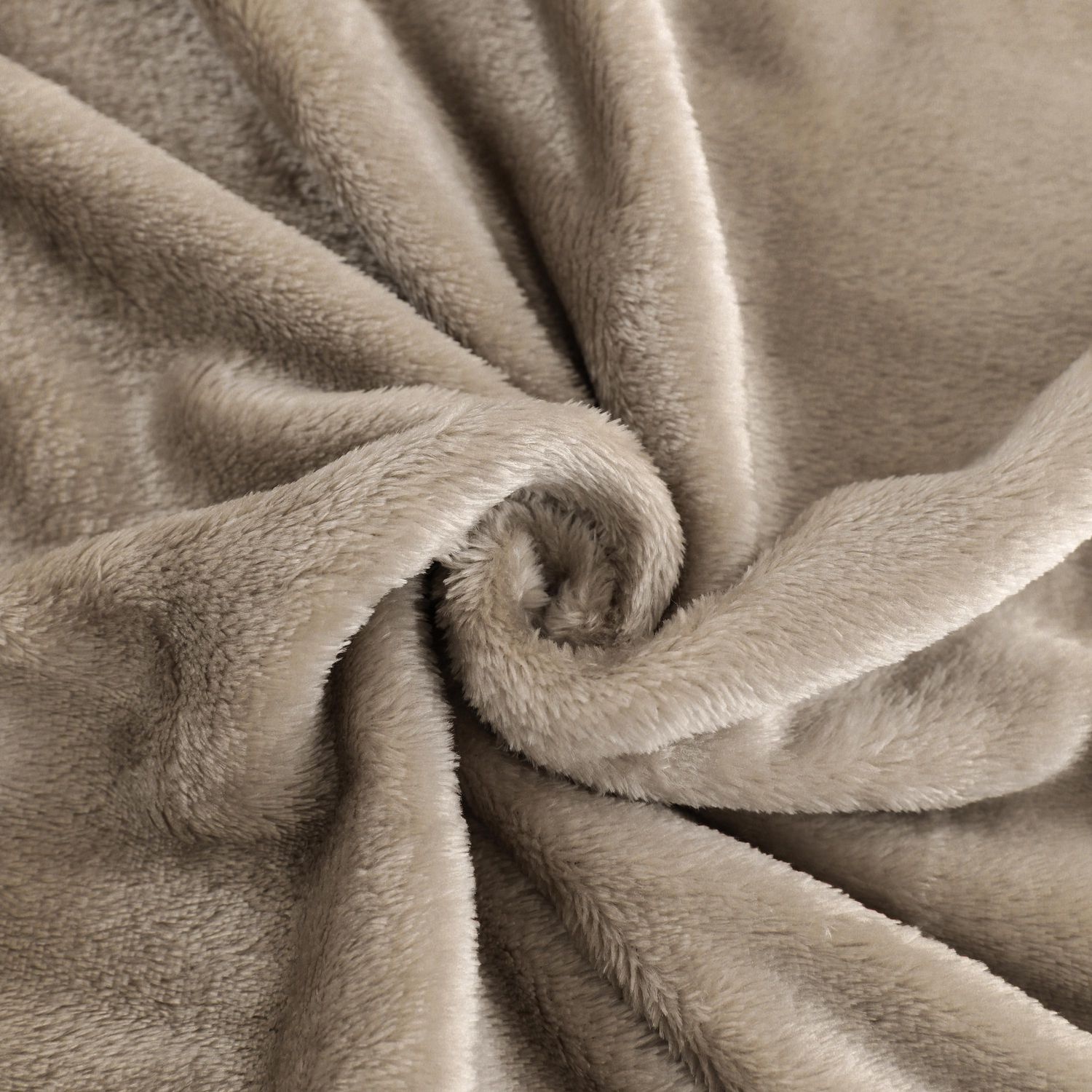 Mainstays Plush Blanket Brown DQ