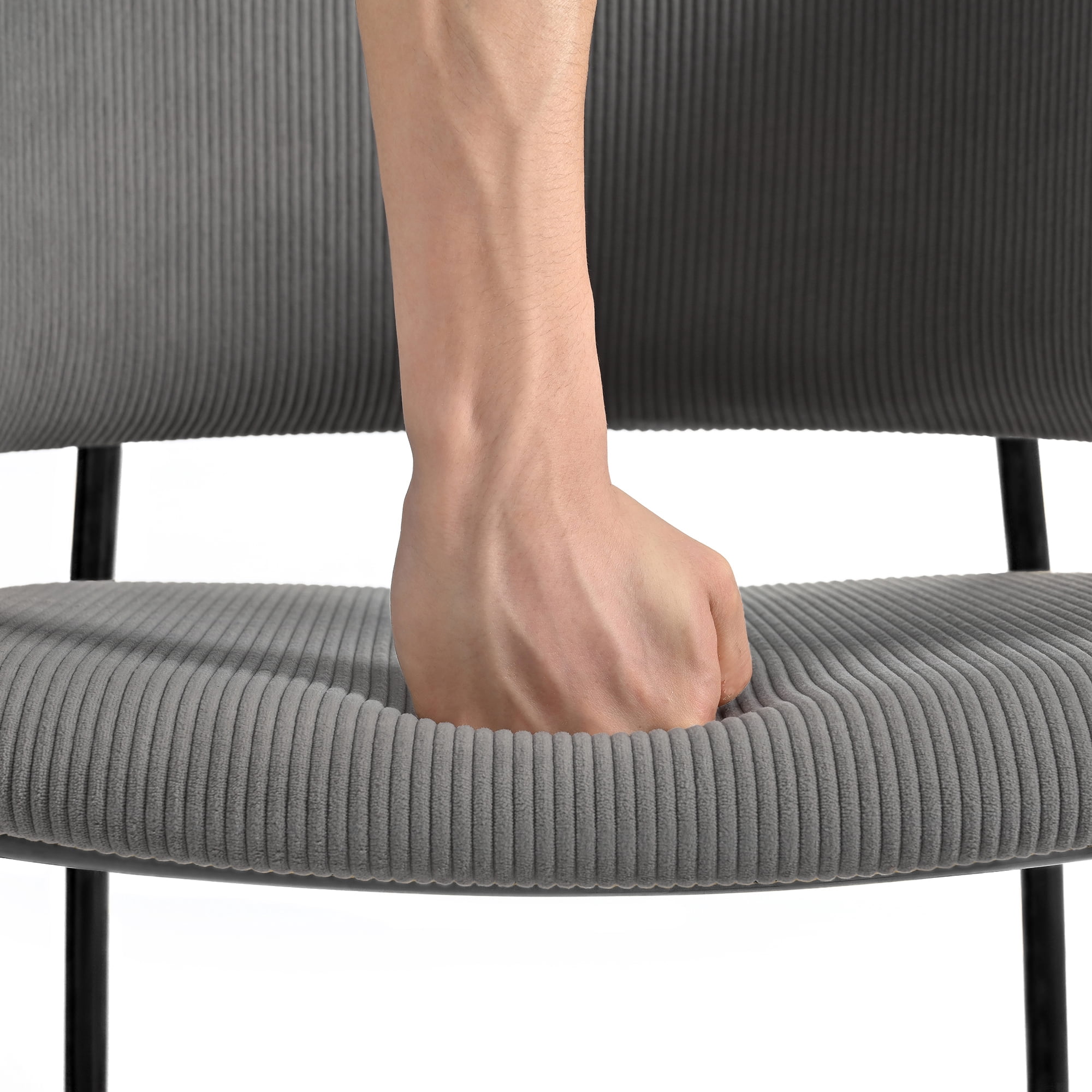 Ensemble de 4 chaises d'appoint modernes Noble House HORIZON avec pieds inclinés et pieds réglables (gris)