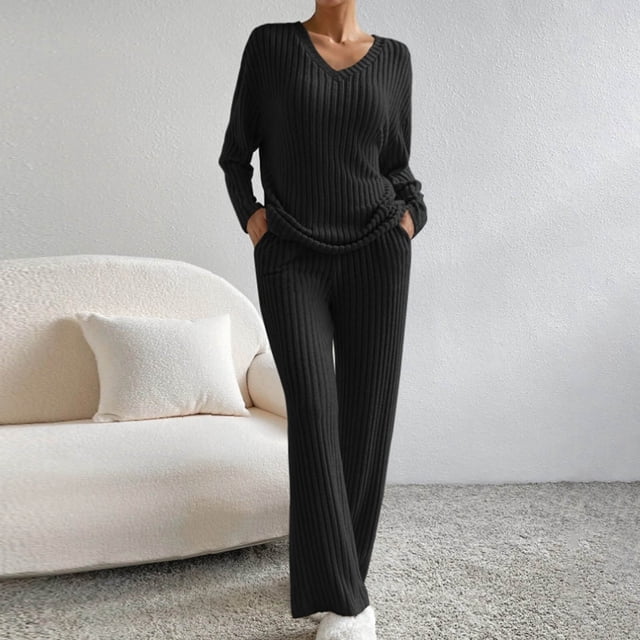 Womens Sweatsuits Sets Long Sleeve Crewneck Top Wide Leg Pants Two Piece Outfits Lounge Matching Set with Pockets Black M