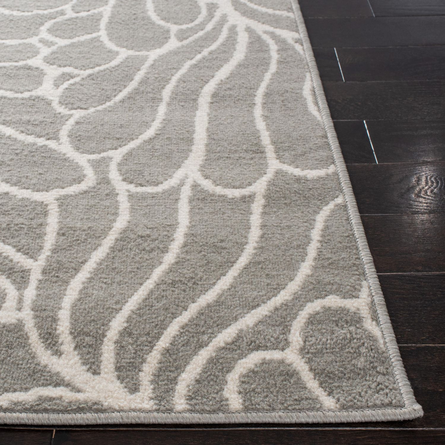 Safavieh Pyramid Katherina Tapis Floral