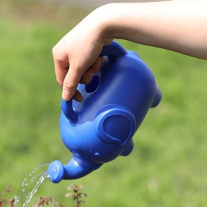 Dvkptbk Watering Can Elephant Shaped Watering Pot Sweet Beach Sprinklers Small Hole Portable Watering Pot Garden Vegetable Flower Watering Pot Creative Watering Kettle Garden Tools Gardening Gifts