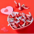 thumbnail image 4 of HERSHEY'S KISSES Valentine's Day Milk Chocolates, 4 of 8