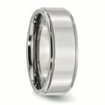 thumbnail image 4 of Bague en Acier Inoxydable Bordure Crantée 8mm Bande Polie Taille 8.5, 4 of 6