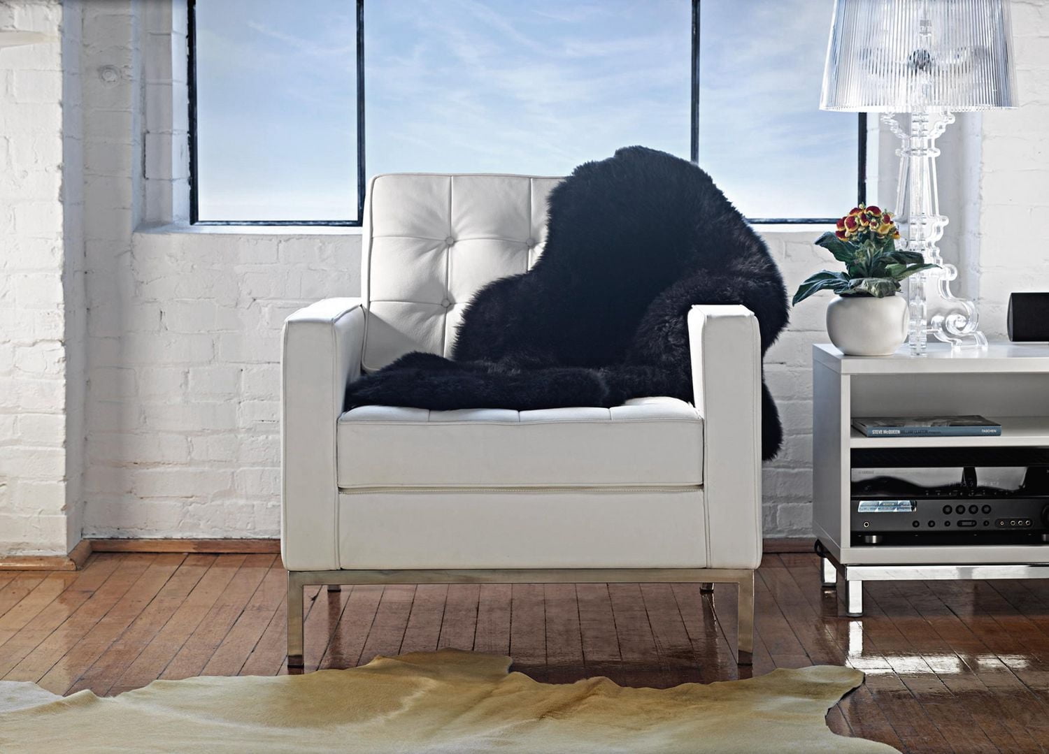 NEW ZEALAND SHEEPSKIN SINGLE RUG/THROW 2' X 3
