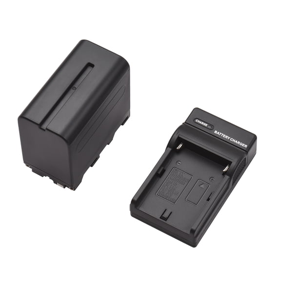 NP-F960/ NP-F970 Camera Battery and Kit 1PC 7.2V 7800mAh Large Rechargeable Battery with USB Cable Replacement for SONY NP-F550 F570 F750 F770 F960 F970