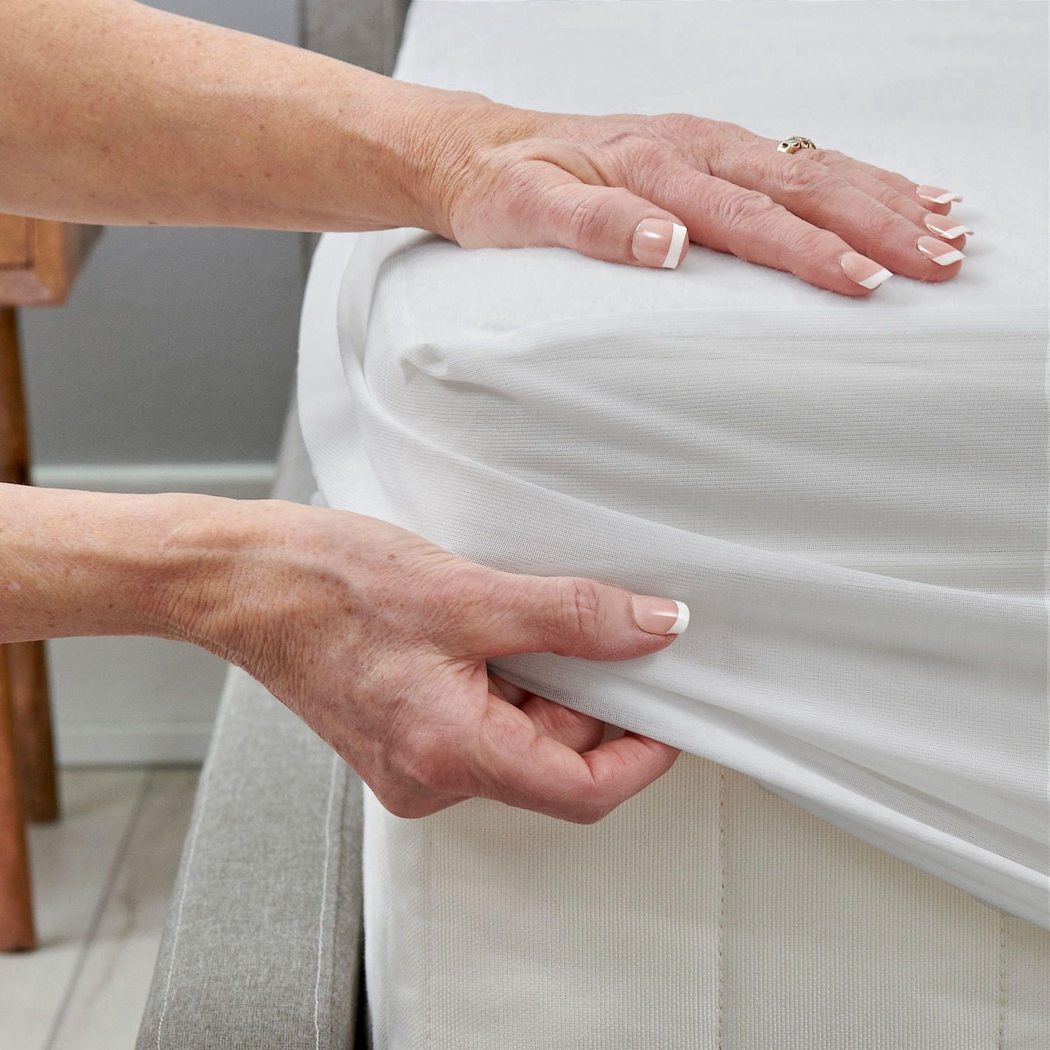 Sealy Protège-matelas CoolTemp™, Simple – Ajusté, imperméable, dessus en tricot doux
