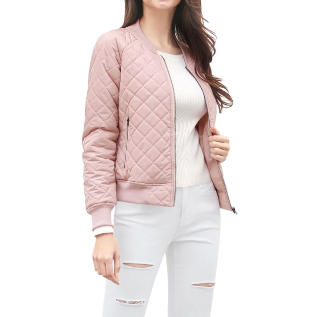 INSPIRE CHIC Vestes Matelassées pour Femmes Col Montant à Fermeture Éclair Manches Raglan Blouson Bomber de Couleur Rose Doux. Manteau Léger avec design Matelassé à Losanges, Bordure Côtelée et Poches à Fermeture Éclair Latérale. Entièrement Doublé avec Coupe Décontractée, Idéal pour les occasions Décontractées, de Travail Ou de Voyage.